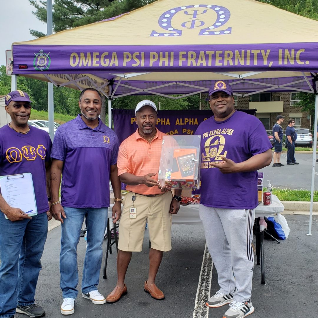 Screenshot_20230513-132121_Gallery Ray Buckner