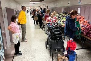 Walt Whitman Middle School Family Market 20230510 #4