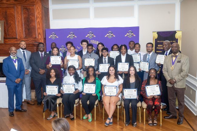 Scholarship_Award_winners_2024_Group_pic